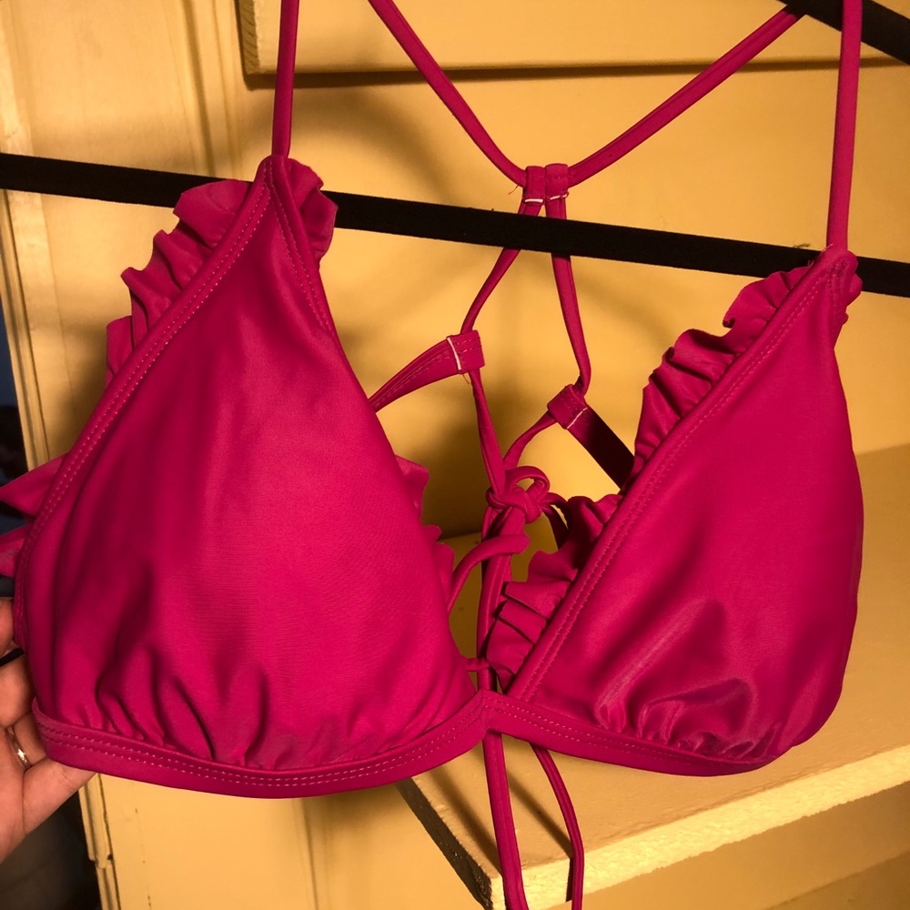 Ruffle bikini top!